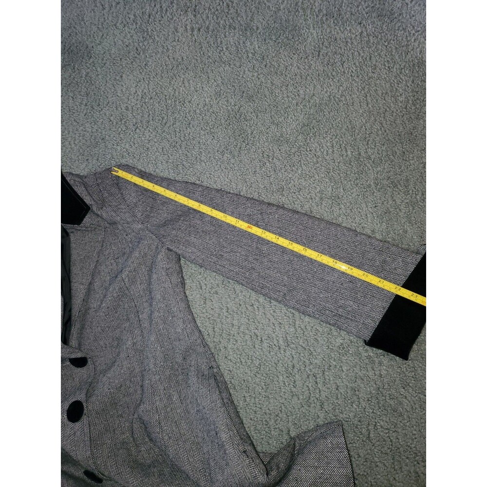 NorthStyle Herringbone Walking Coat Size M Gray Black Velvet Trim 3-Button... - Picture 13 of 16